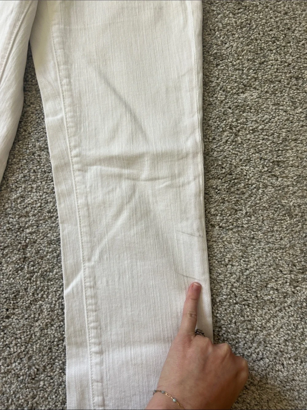 Kate Spade Women's White Straight-Leg Jeans size 25